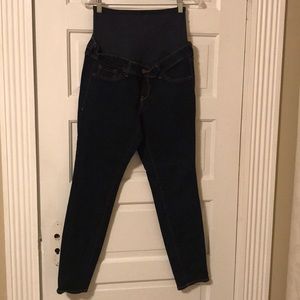Old Navy Maternity Skinny Jeans